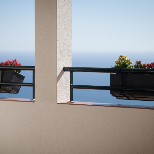 2.Balcony-detail-with-stunning-sea-view-beyond-1